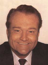 a portrait picture of red skelton.